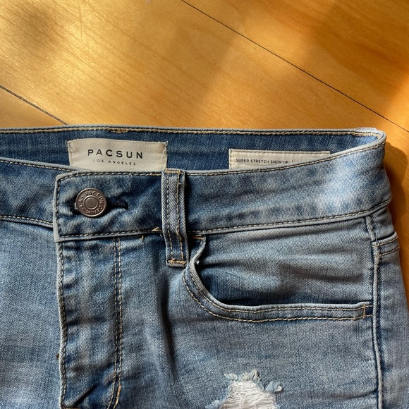 Pacsun Denim Shortie Shorts size26 - Picture 2 of 4